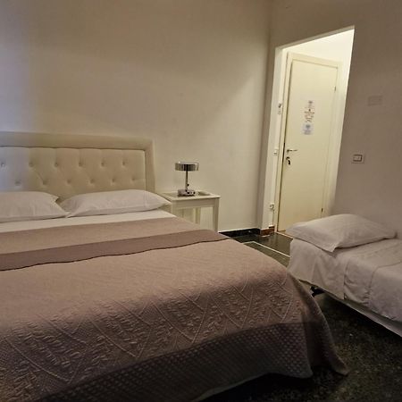 Le Logge Bed & Breakfast ปิซา ภายนอก รูปภาพ
