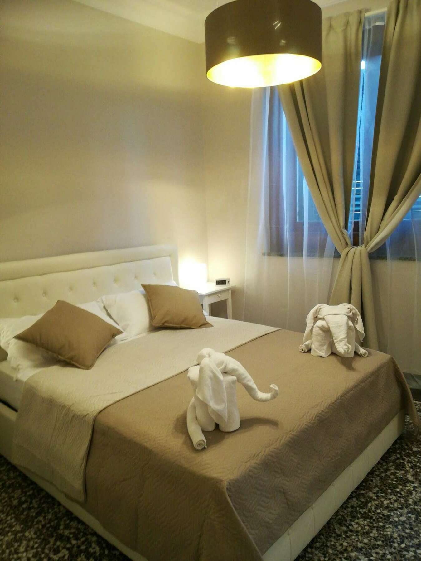 Le Logge Bed & Breakfast ปิซา ภายนอก รูปภาพ